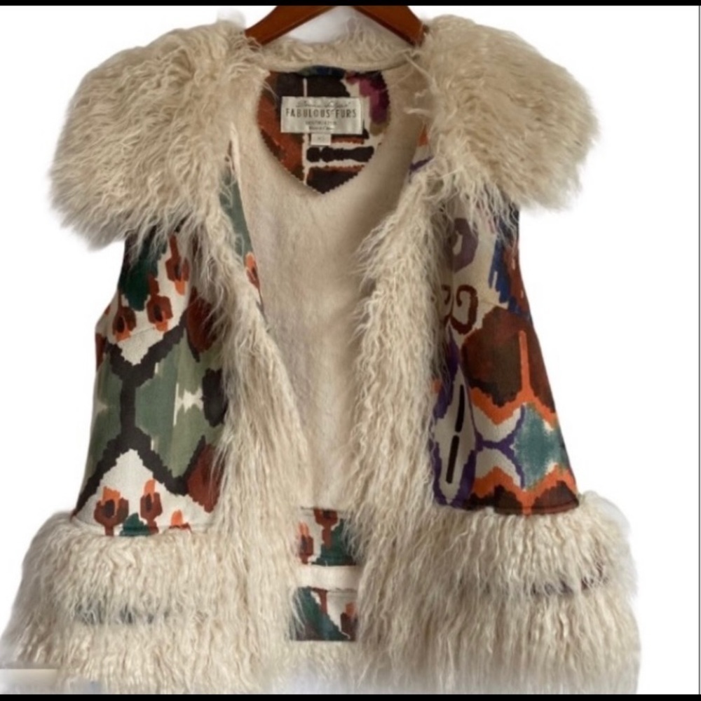 Donna Slayers’ Aztec Print Faux Suede Vest - Picture 3 of 11